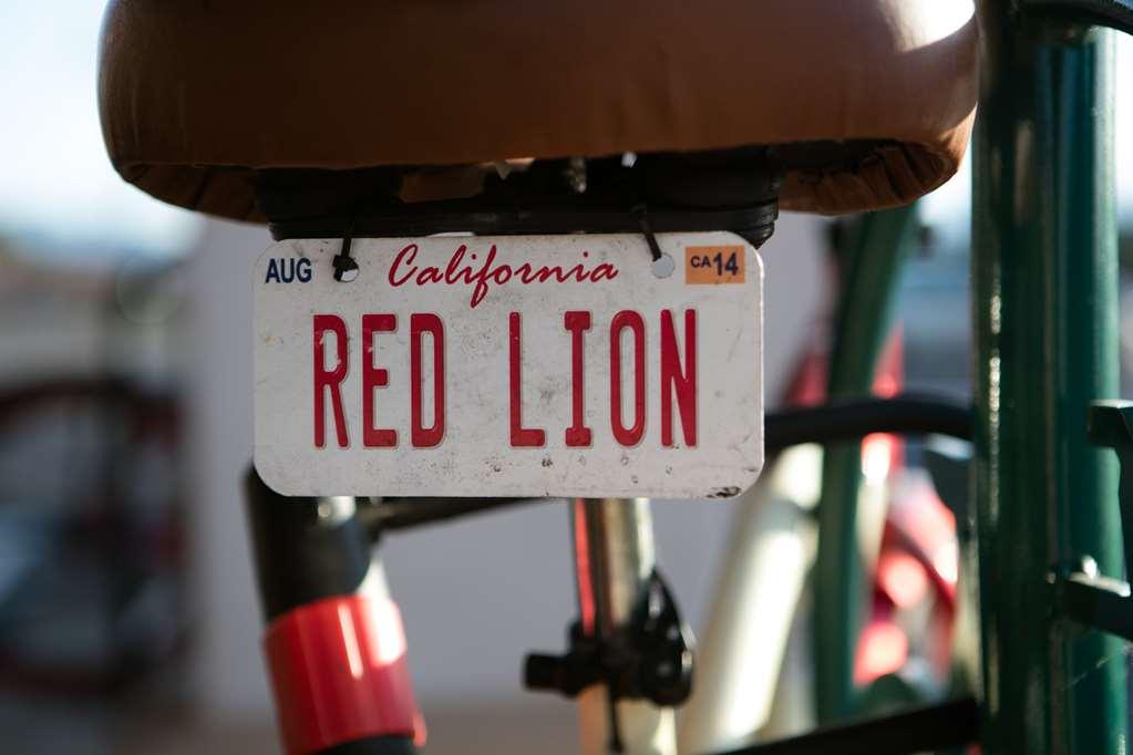 Red Lion Hotel Redding Konforlar fotoğraf