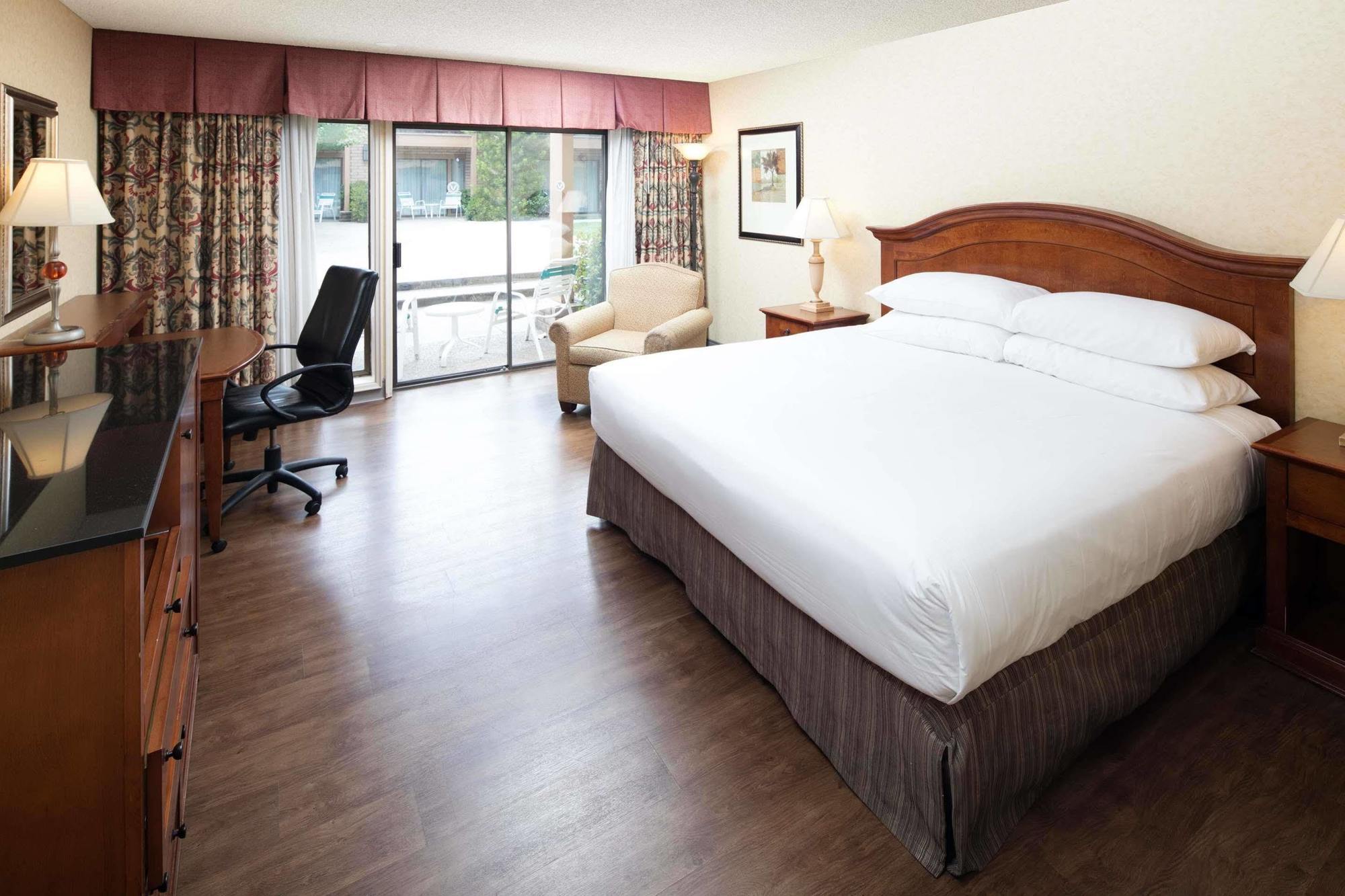 Red Lion Hotel Redding Dış mekan fotoğraf