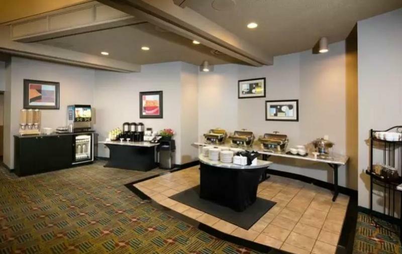 Red Lion Hotel Redding Dış mekan fotoğraf
